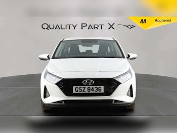Used Hyundai i20 2023 for sale - 78272805: Photo