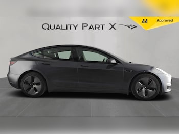Used Tesla Model 3 2021 for sale - 76388886: Photo