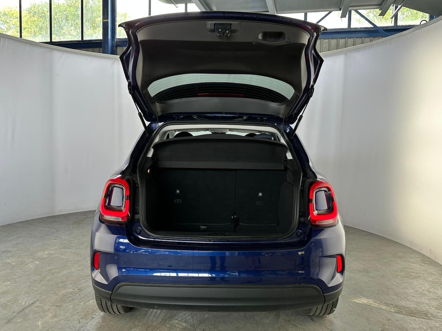 Vehicle 33