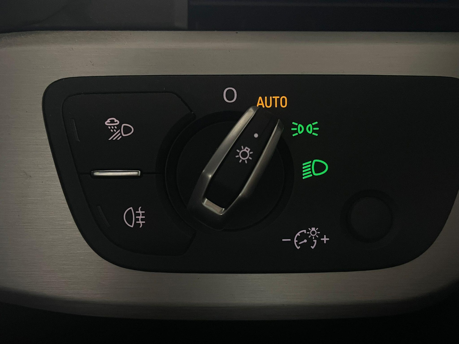 Used Audi A4 Avant 2020 for sale - 76122983: Photo 15