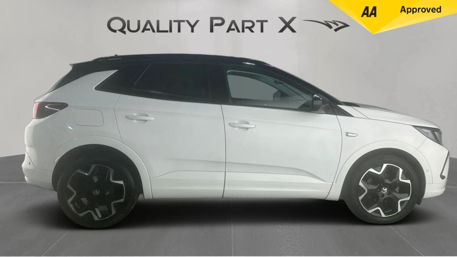 Used Vauxhall Grandland 2022 for sale - 76214490: Photo 2