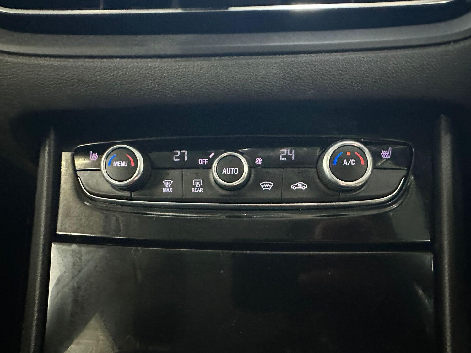 Used Vauxhall Grandland 2022 for sale - 76214490: Photo 27