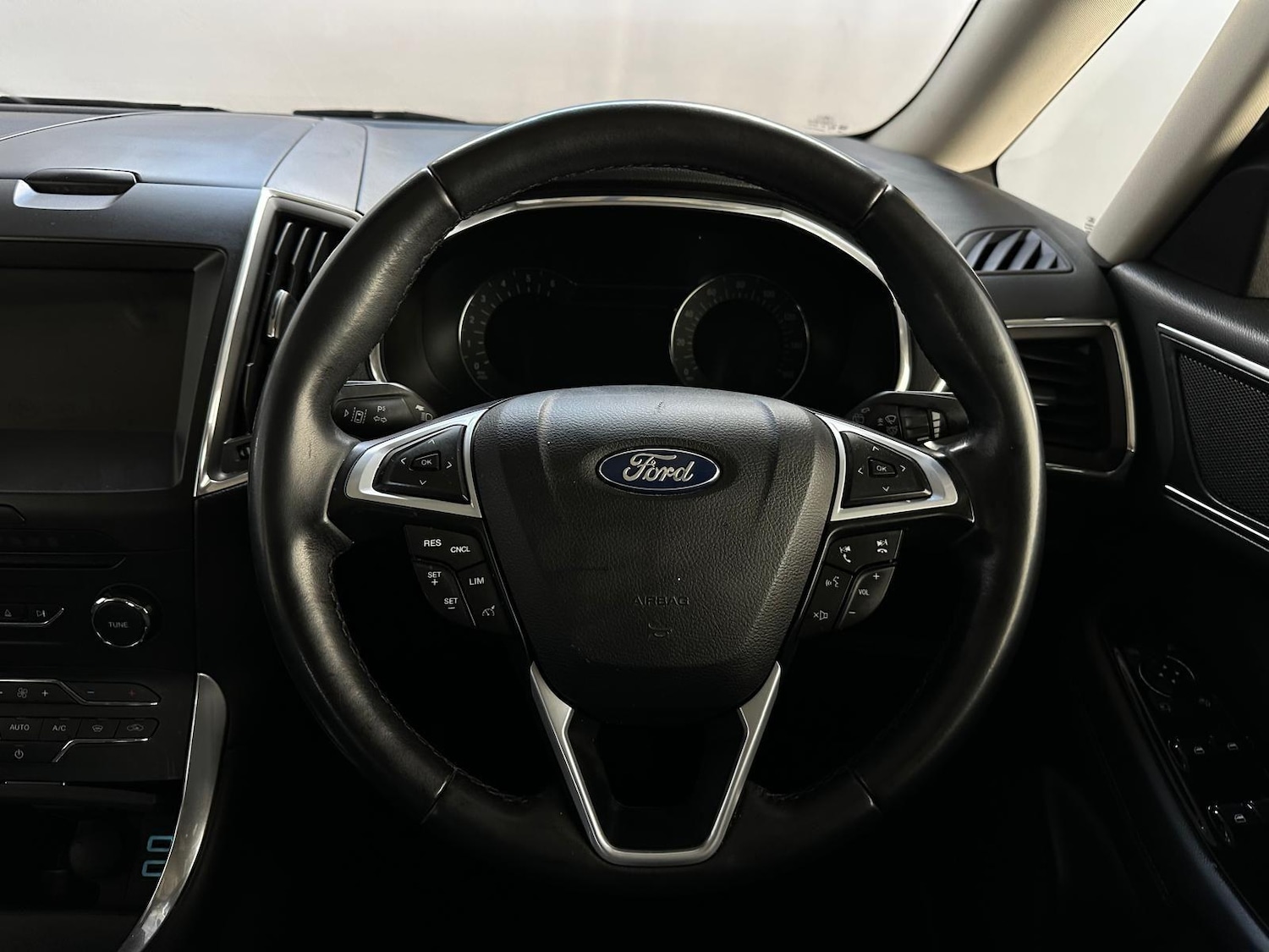 Used Ford Galaxy 2019 for sale - 76314568: Photo 9