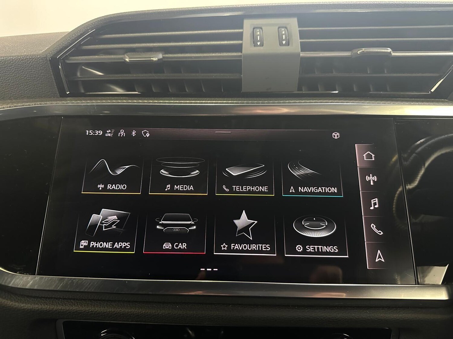 Used Audi Q3 2021 for sale - 76295711: Photo 37