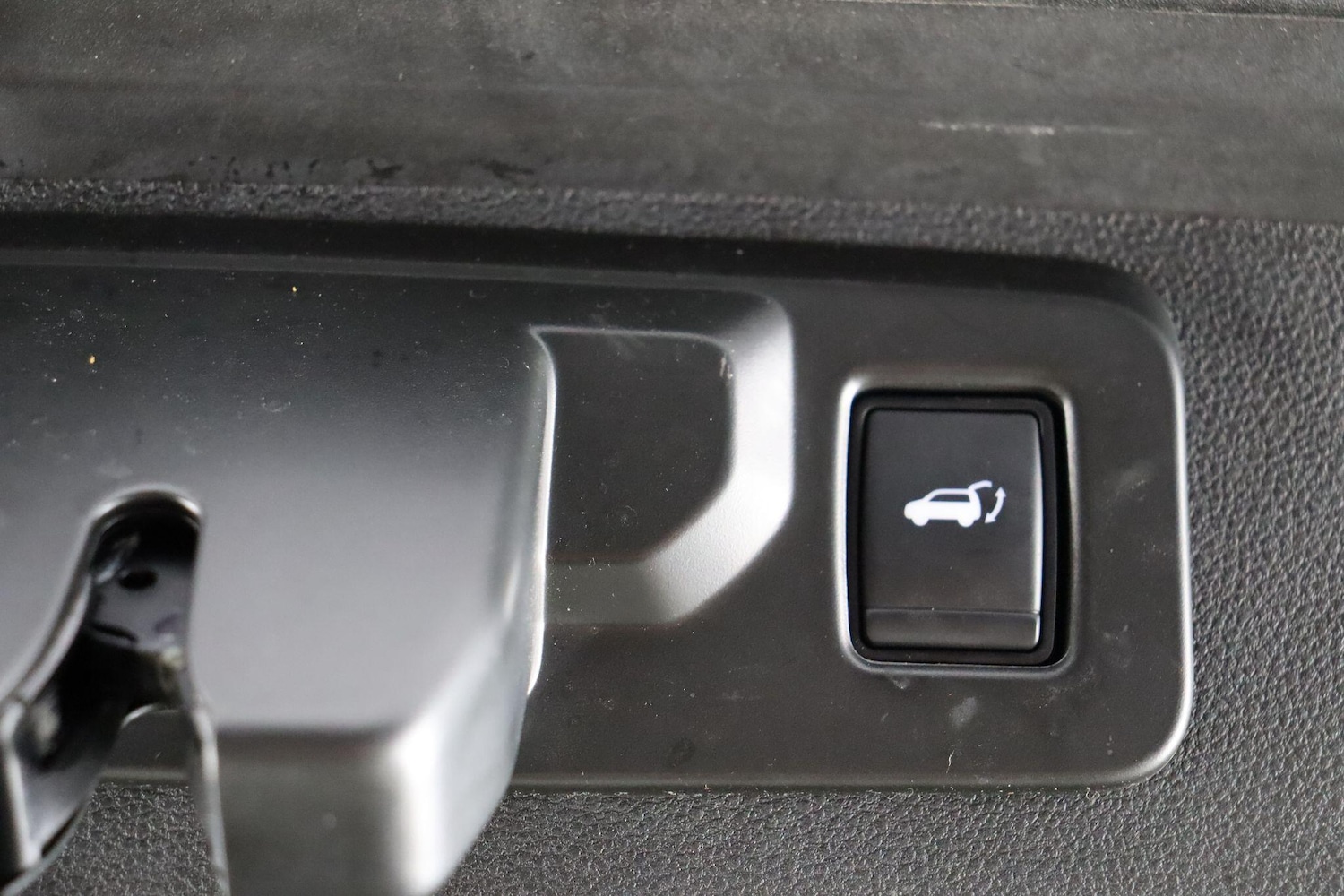 Used Renault Scenic E-Tech 2024 for sale - 76913139: Photo 24