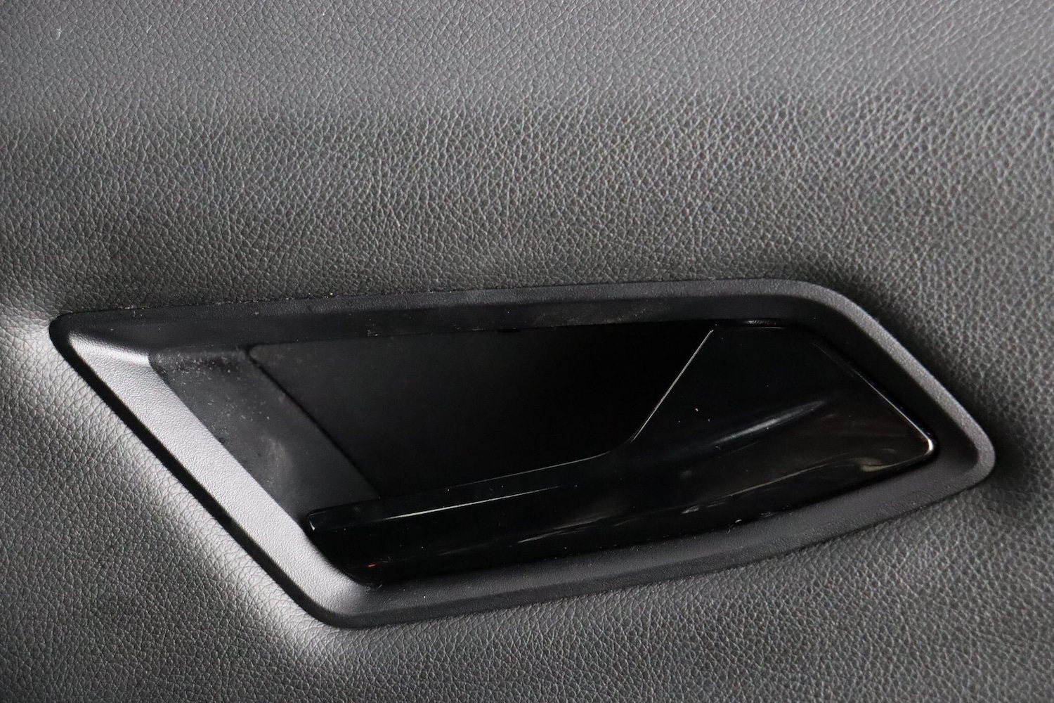 Used Renault Scenic E-Tech 2024 for sale - 76913139: Photo 29