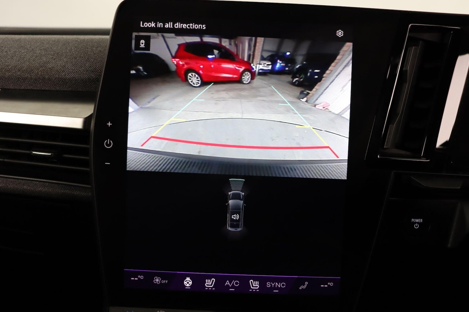 Used Renault Scenic E-Tech 2024 for sale - 76913139: Photo 57