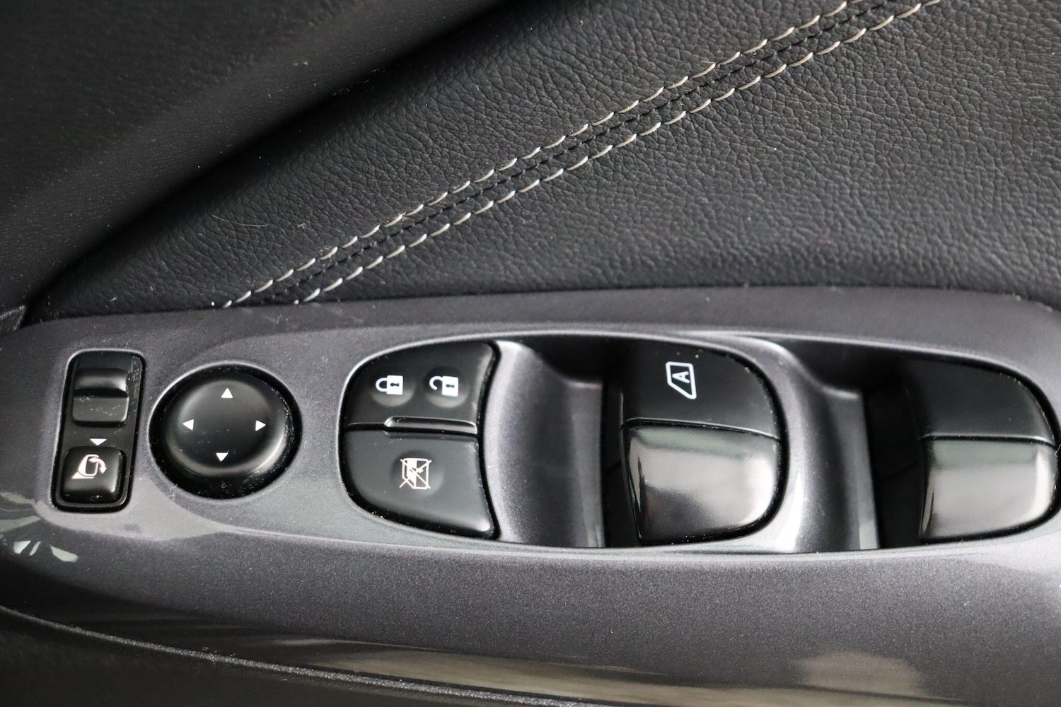 Used Nissan Juke 2023 for sale - 77670434: Photo 18