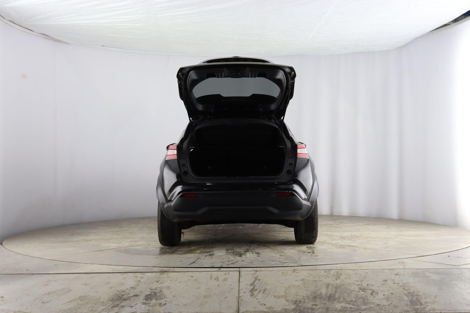 Used Nissan Juke 2023 for sale - 77670434: Photo 28