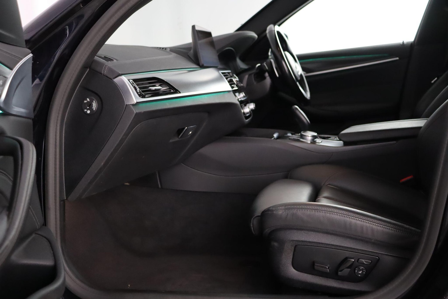 Used BMW 5 Series 2021 for sale - 77074277: Photo 14