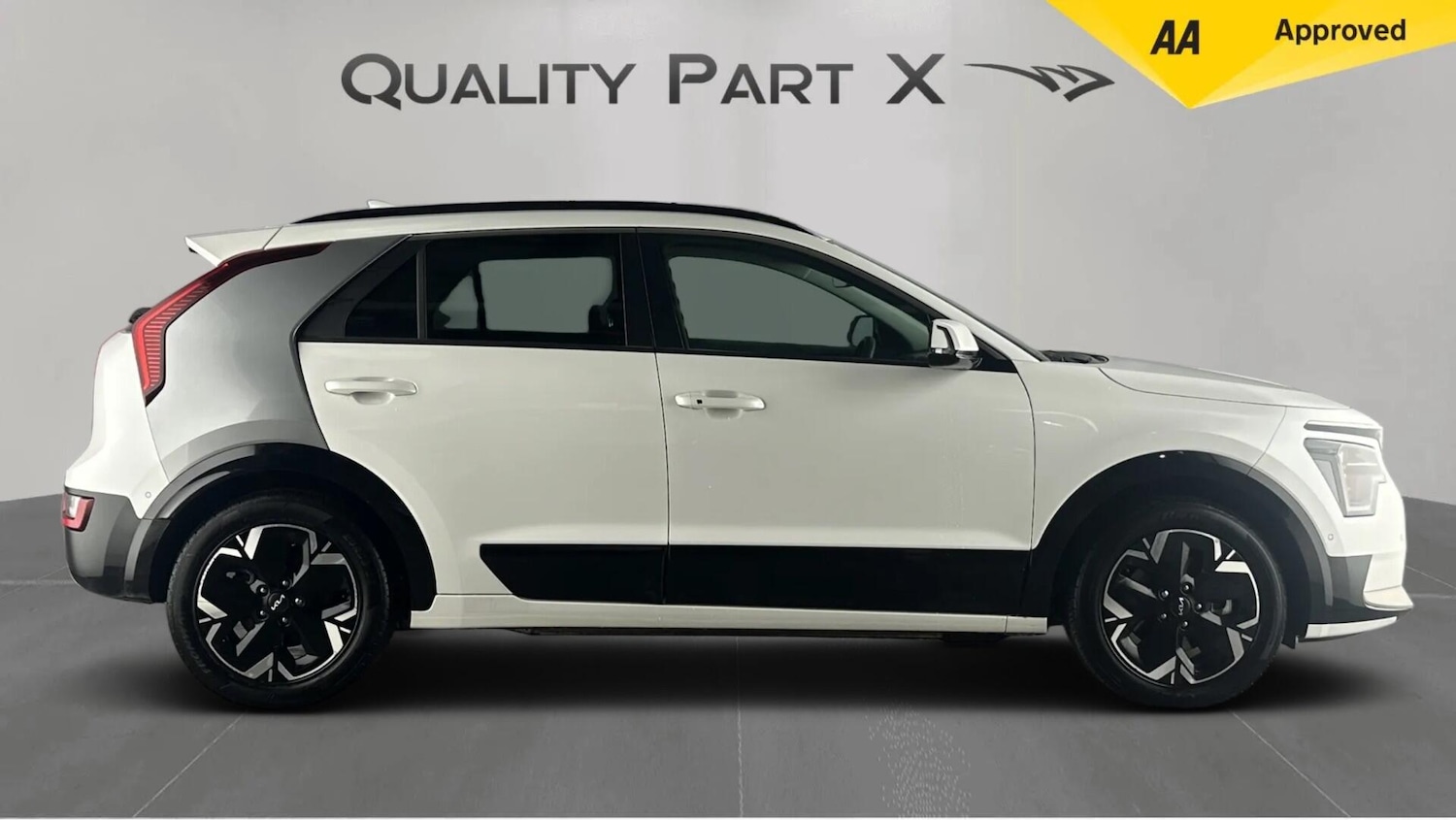 Used Kia Niro 2022 for sale - 76360472: Photo 2