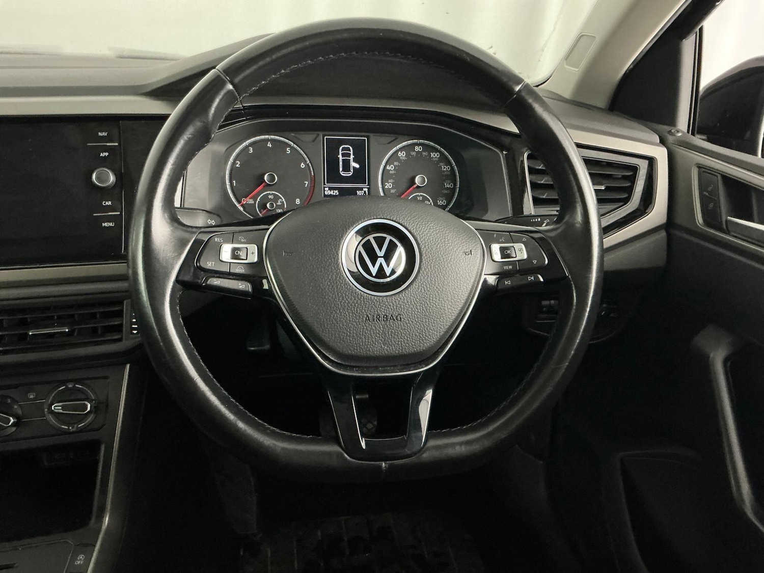 Used Volkswagen Polo 2021 for sale - 76728336: Photo 9