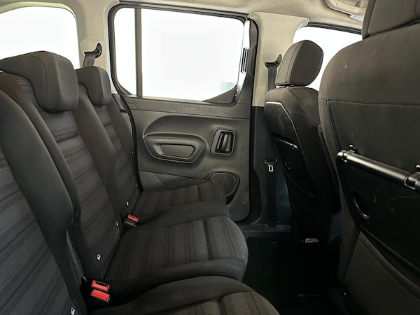 Used Vauxhall Combo Life 2022 for sale - 75225416: Photo 18