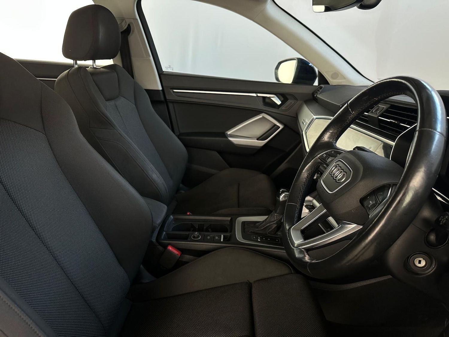 Used Audi Q3 2021 for sale - 76109457: Photo 11