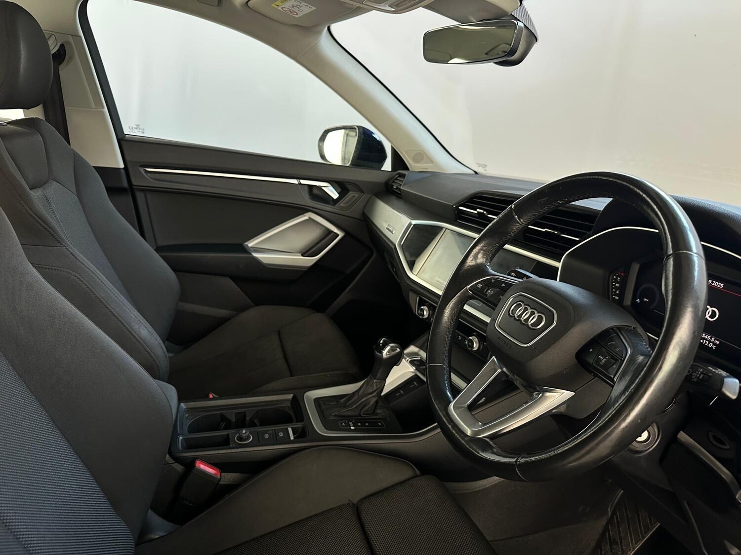 Used Audi Q3 2021 for sale - 76109457: Photo 12