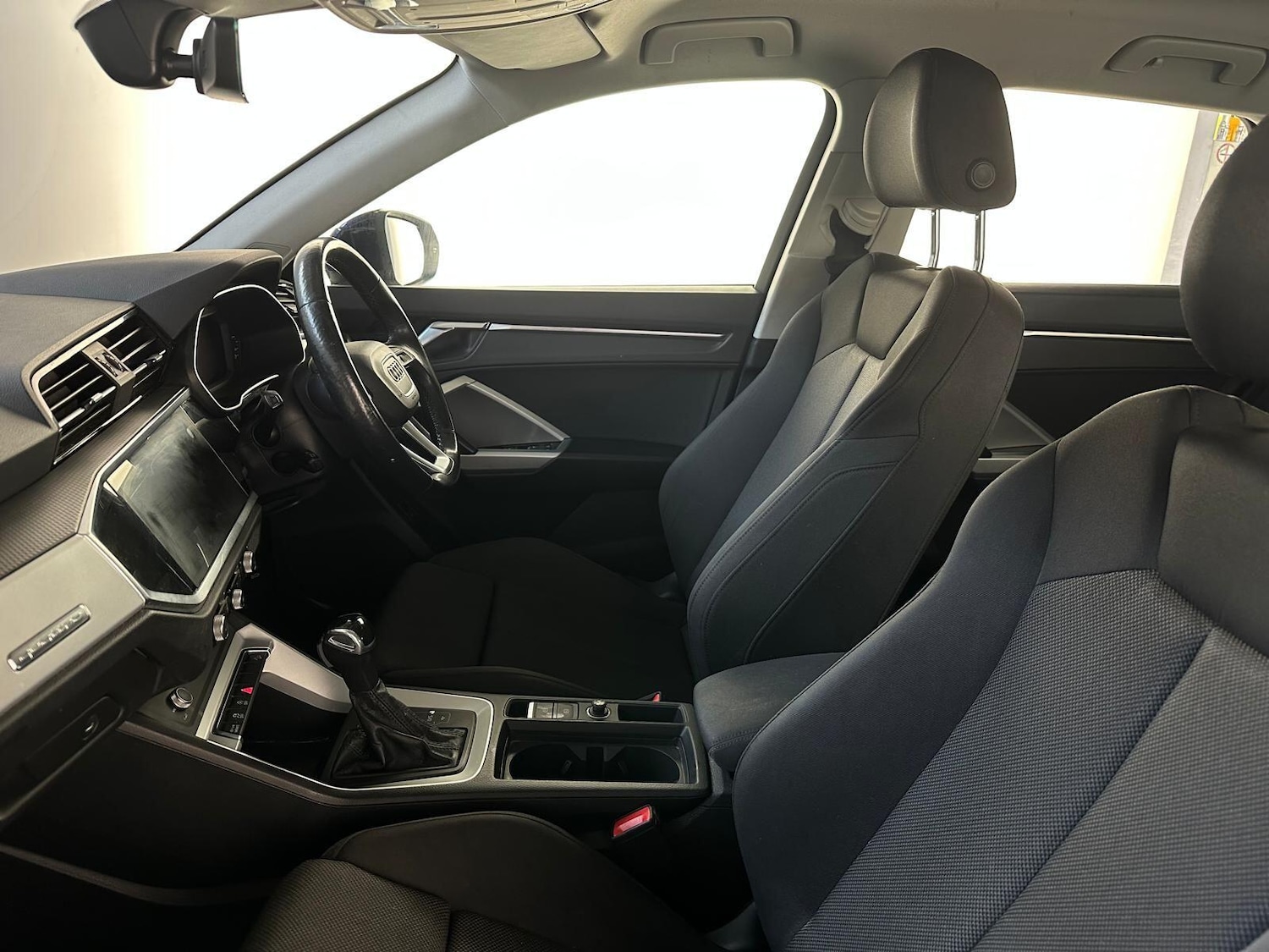 Used Audi Q3 2021 for sale - 76109457: Photo 9