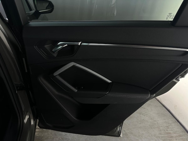 Used Audi Q3 2021 for sale - 75507631: Photo 33