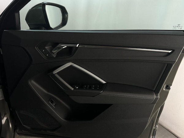 Used Audi Q3 2021 for sale - 75507631: Photo 34
