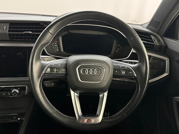 Used Audi Q3 2021 for sale - 75507631: Photo 9