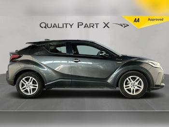 Used Toyota C-HR 2020 for sale - 75564151: Photo