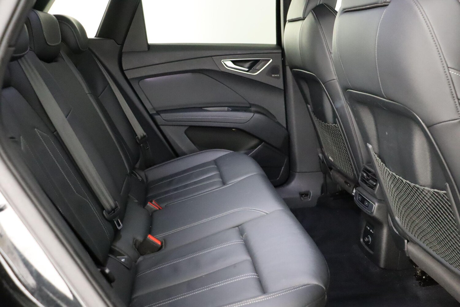 Used Audi Q4 e-tron 2021 for sale - 77330760: Photo 12