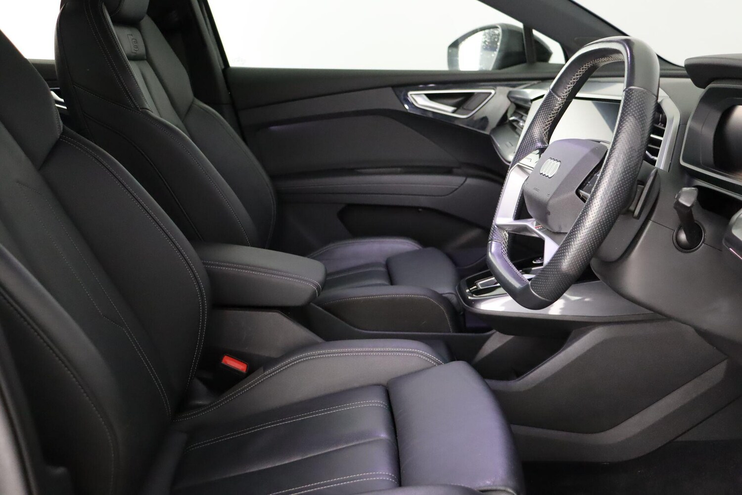 Used Audi Q4 e-tron 2021 for sale - 77330760: Photo 13