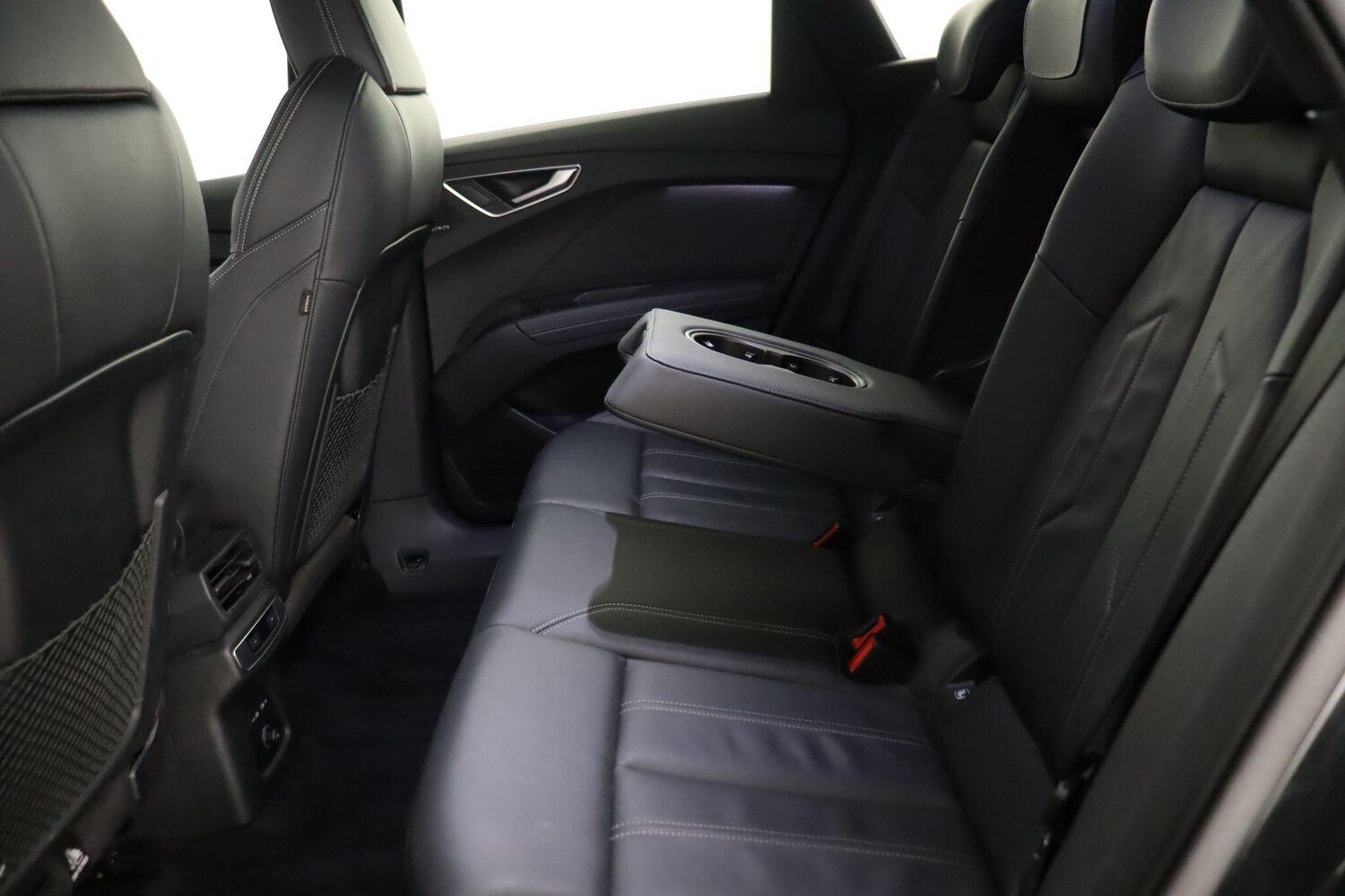 Used Audi Q4 e-tron 2021 for sale - 77330760: Photo 14