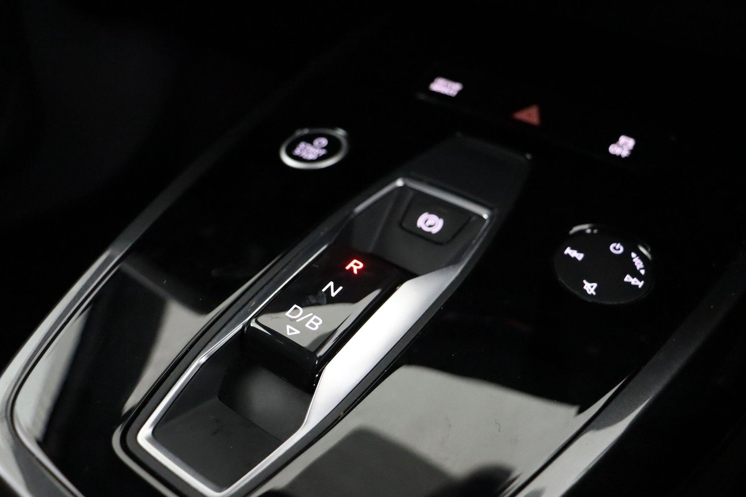 Used Audi Q4 e-tron 2021 for sale - 77330760: Photo 16