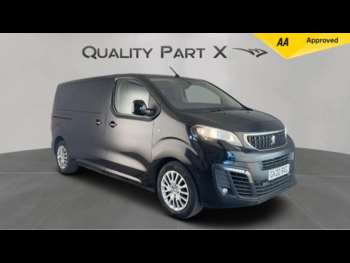 Used Peugeot Traveller 2020 for sale - 74095779: Photo
