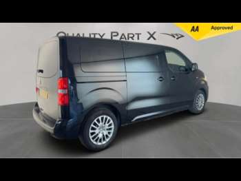 Used Peugeot Traveller 2020 for sale - 74095779: Photo