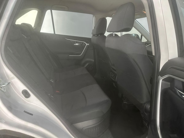Used Toyota RAV4 2021 for sale - 76189008: Photo 15