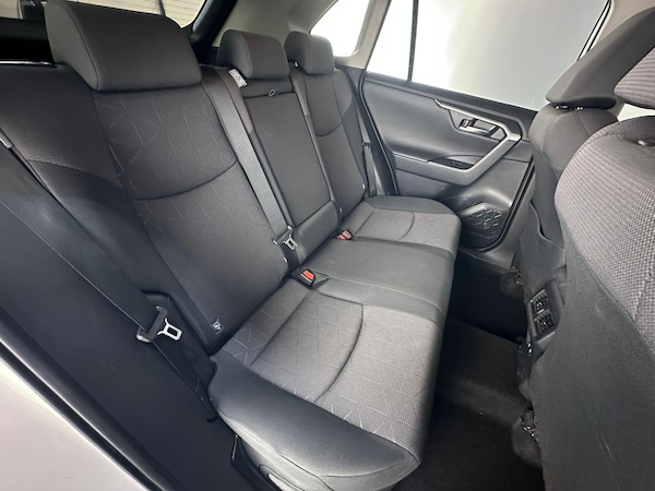 Used Toyota RAV4 2021 for sale - 76189008: Photo 18