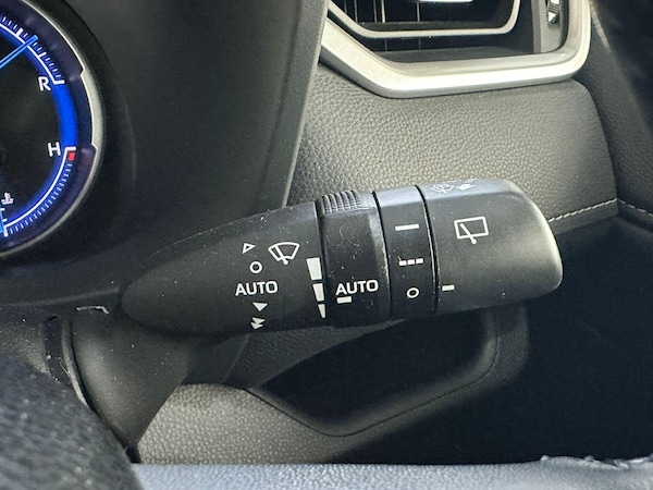Used Toyota RAV4 2021 for sale - 76189008: Photo 26