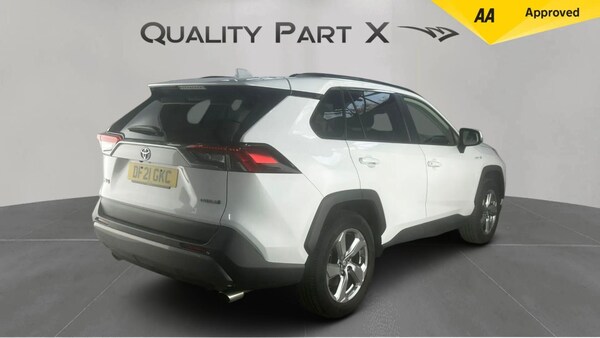 Used Toyota RAV4 2021 for sale - 76189008: Photo 3