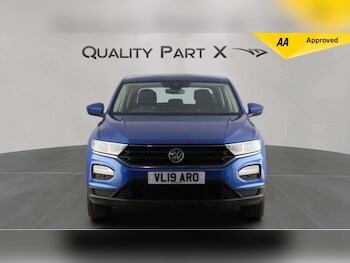 Used Volkswagen T-Roc 2019 for sale - 78263608: Photo