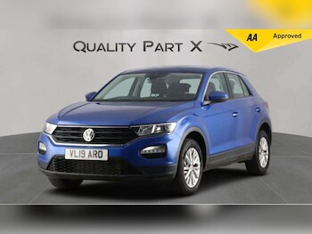 Used Volkswagen T-Roc 2019 for sale - 78263608: Photo