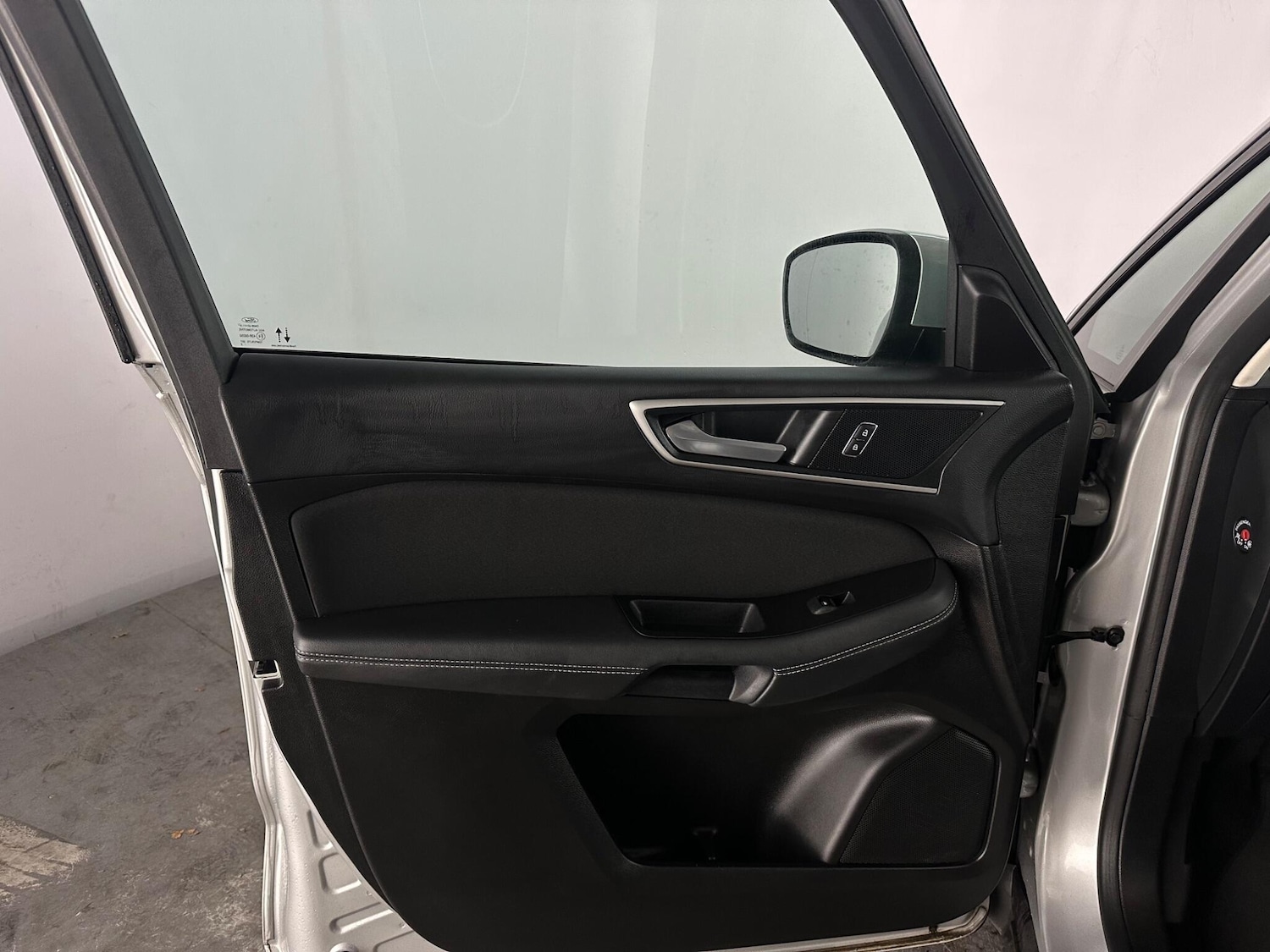 Used Ford Galaxy 2023 for sale - 76348899: Photo 30