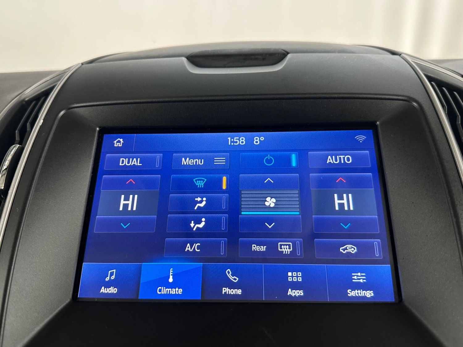 Used Ford Galaxy 2023 for sale - 76348899: Photo 41