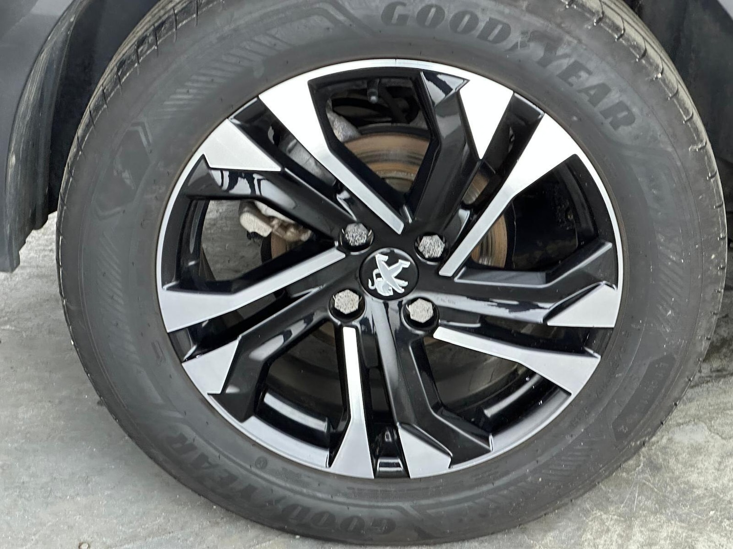 Used Peugeot 2008 2022 for sale - 76456927: Photo 27