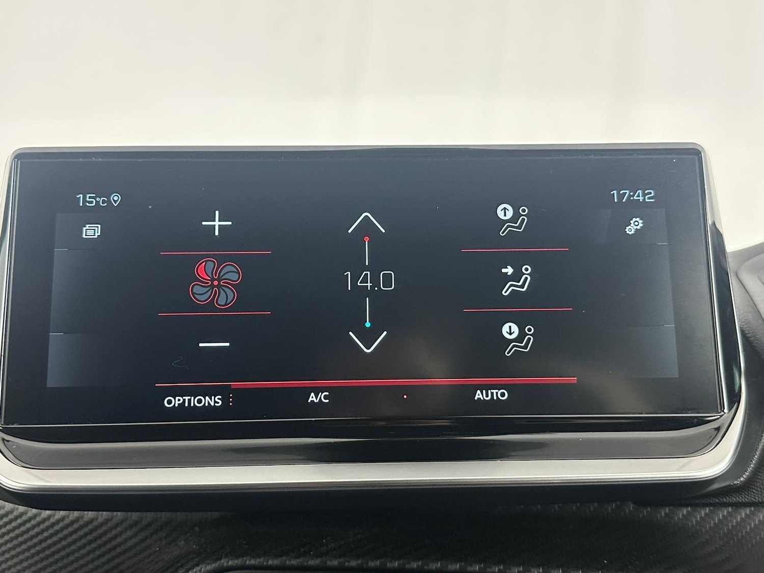 Used Peugeot 2008 2022 for sale - 76456927: Photo 38