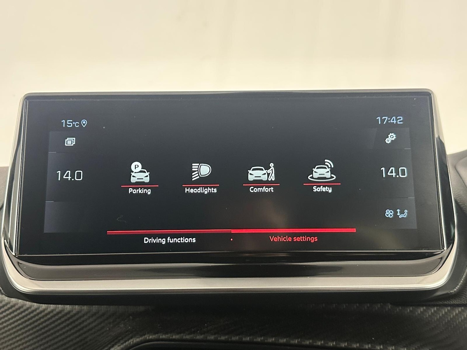 Used Peugeot 2008 2022 for sale - 76456927: Photo 42