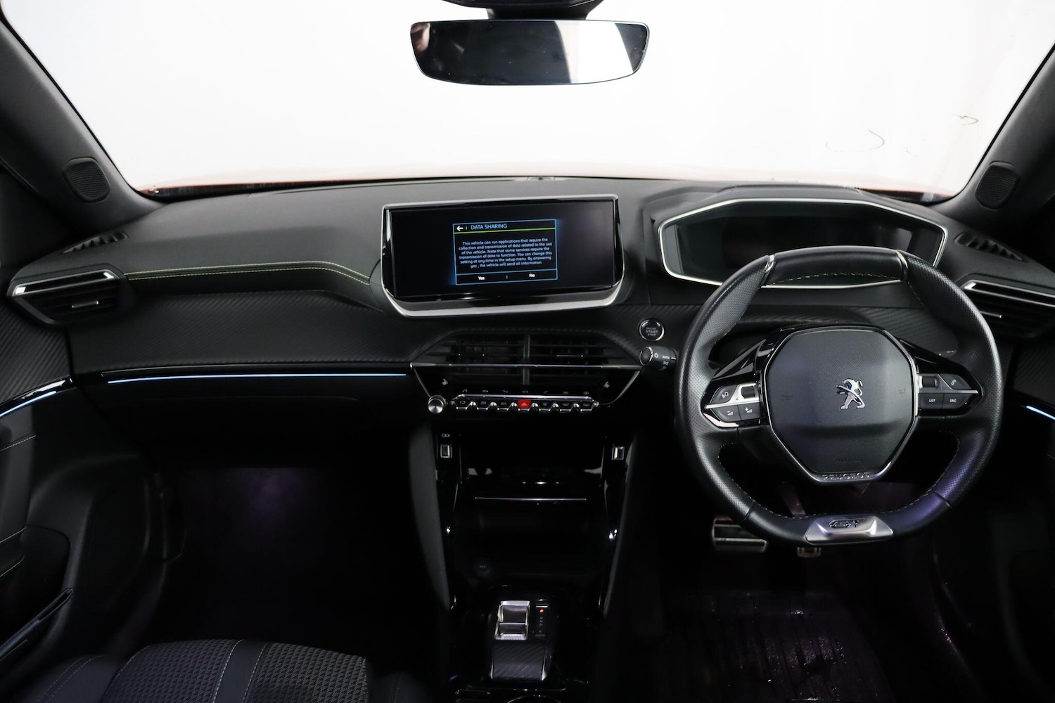 Used Peugeot E-2008 2022 for sale - 77203033: Photo 10