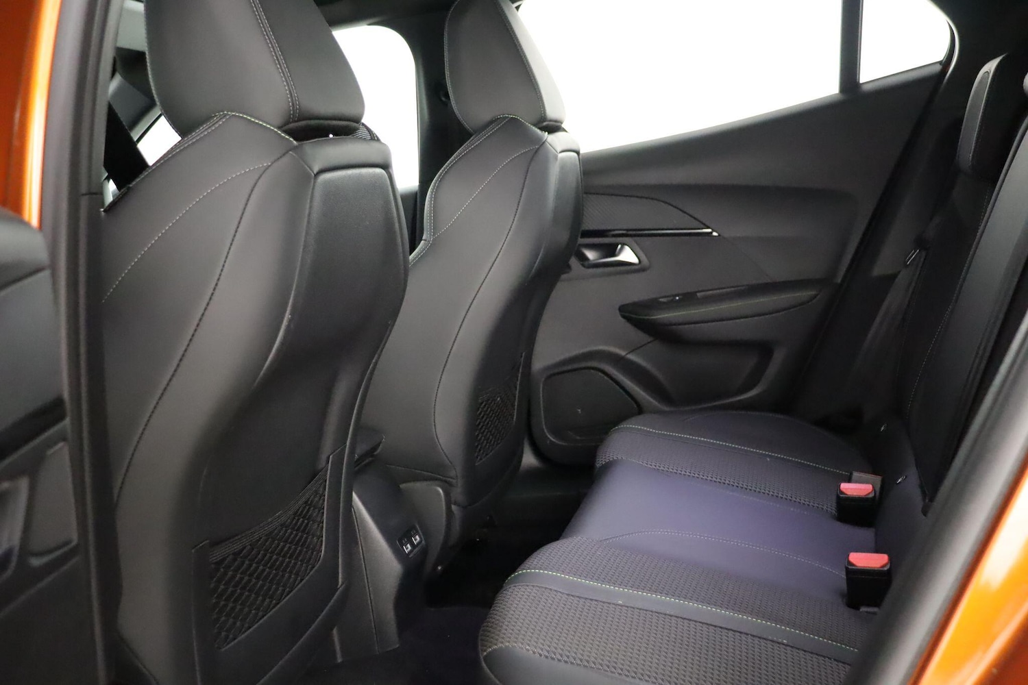 Used Peugeot E-2008 2022 for sale - 77203033: Photo 14