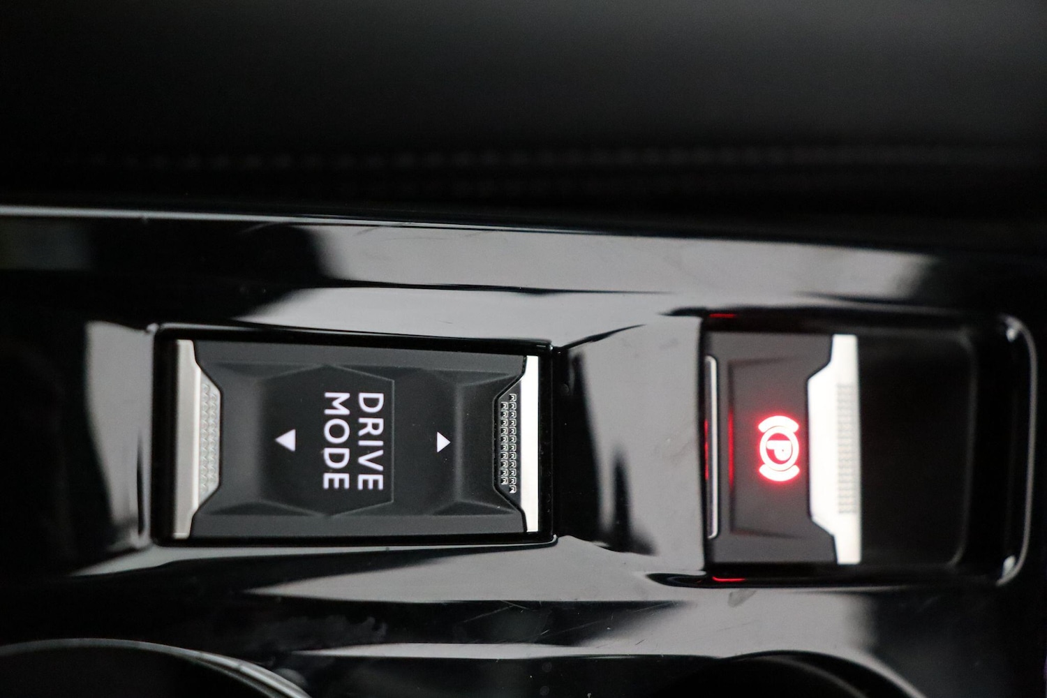 Used Peugeot E-2008 2022 for sale - 77203033: Photo 17