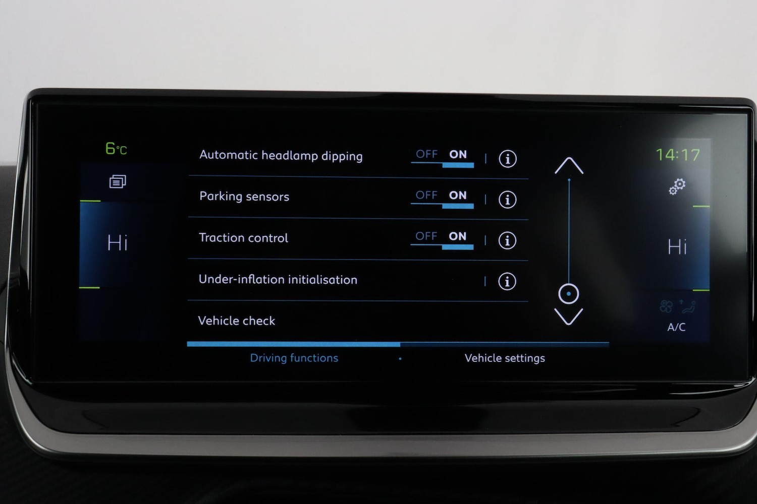 Used Peugeot E-2008 2022 for sale - 77203033: Photo 36