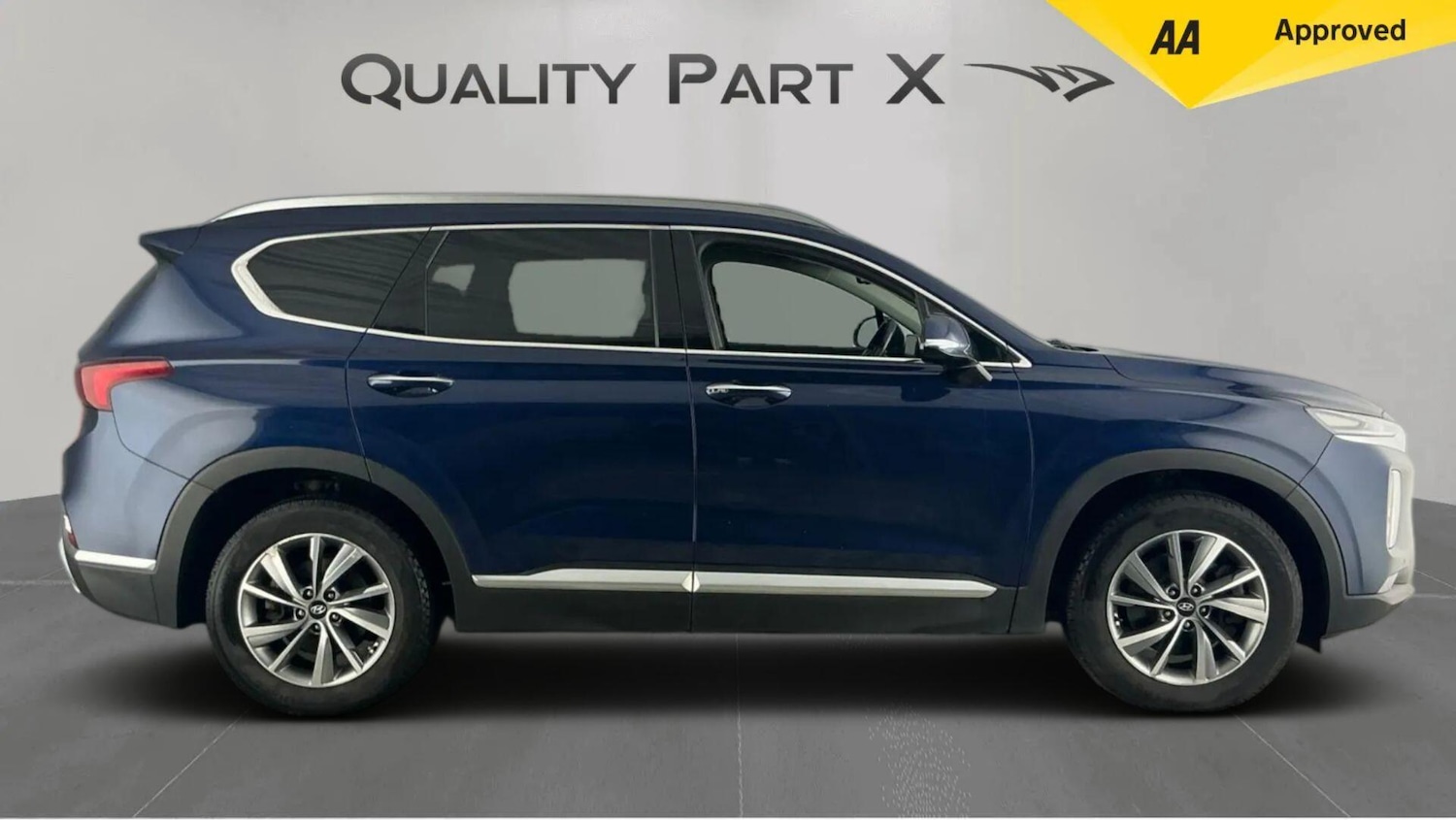 Used Hyundai Santa Fe 2020 for sale - 76512357: Photo 2