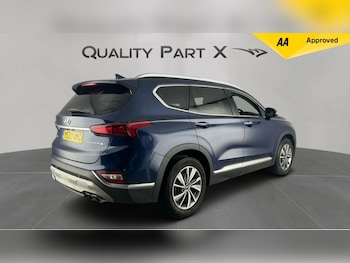 Used Hyundai Santa Fe 2020 for sale - 76512357: Photo