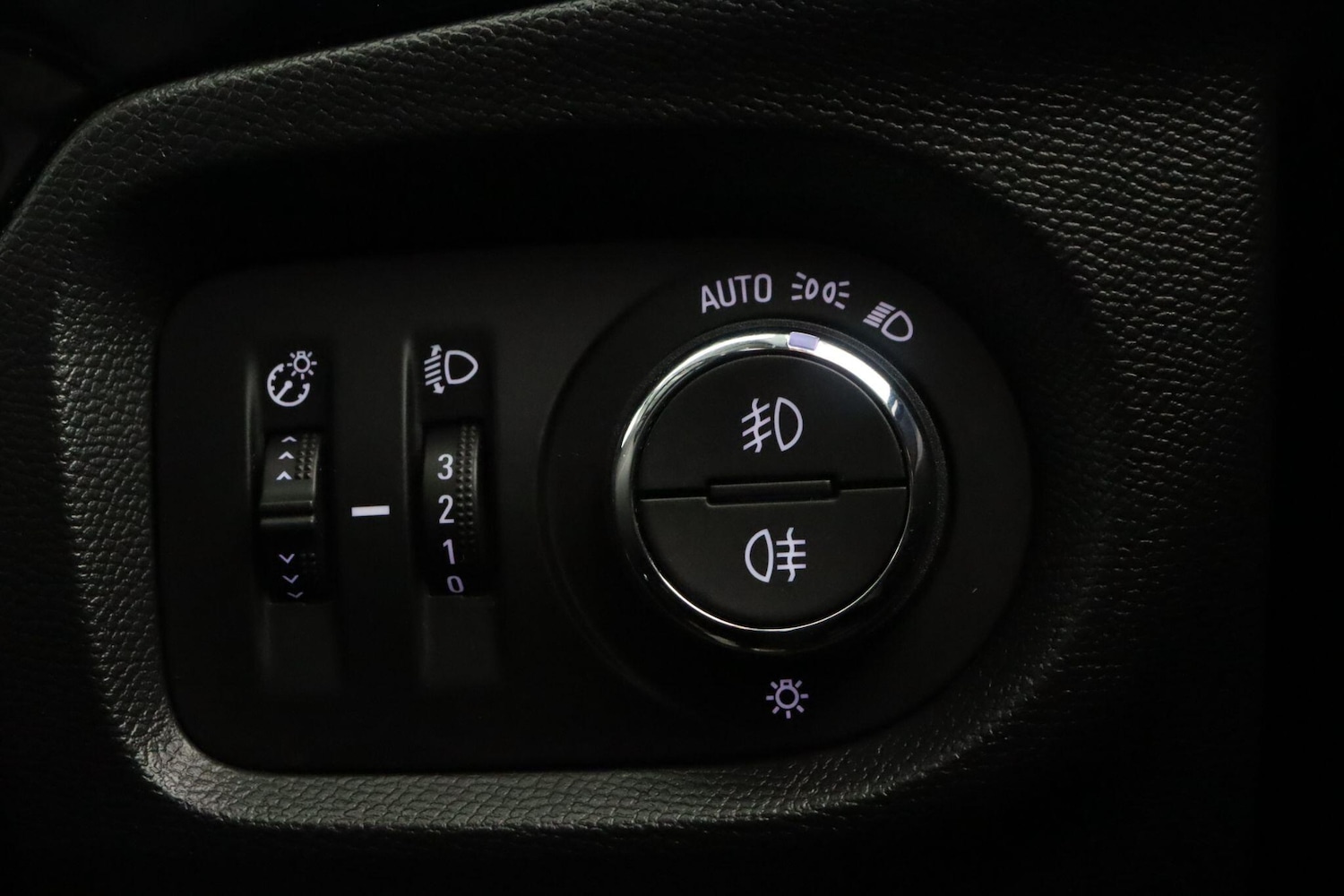 Used Vauxhall Corsa 2021 for sale - 76573411: Photo 17