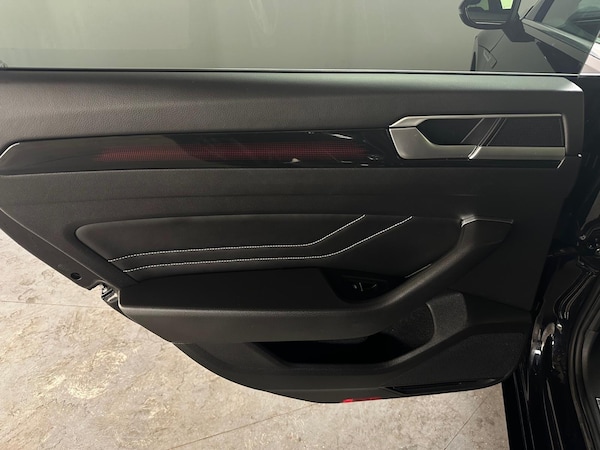 Used Volkswagen Arteon 2021 for sale - 75279229: Photo 32
