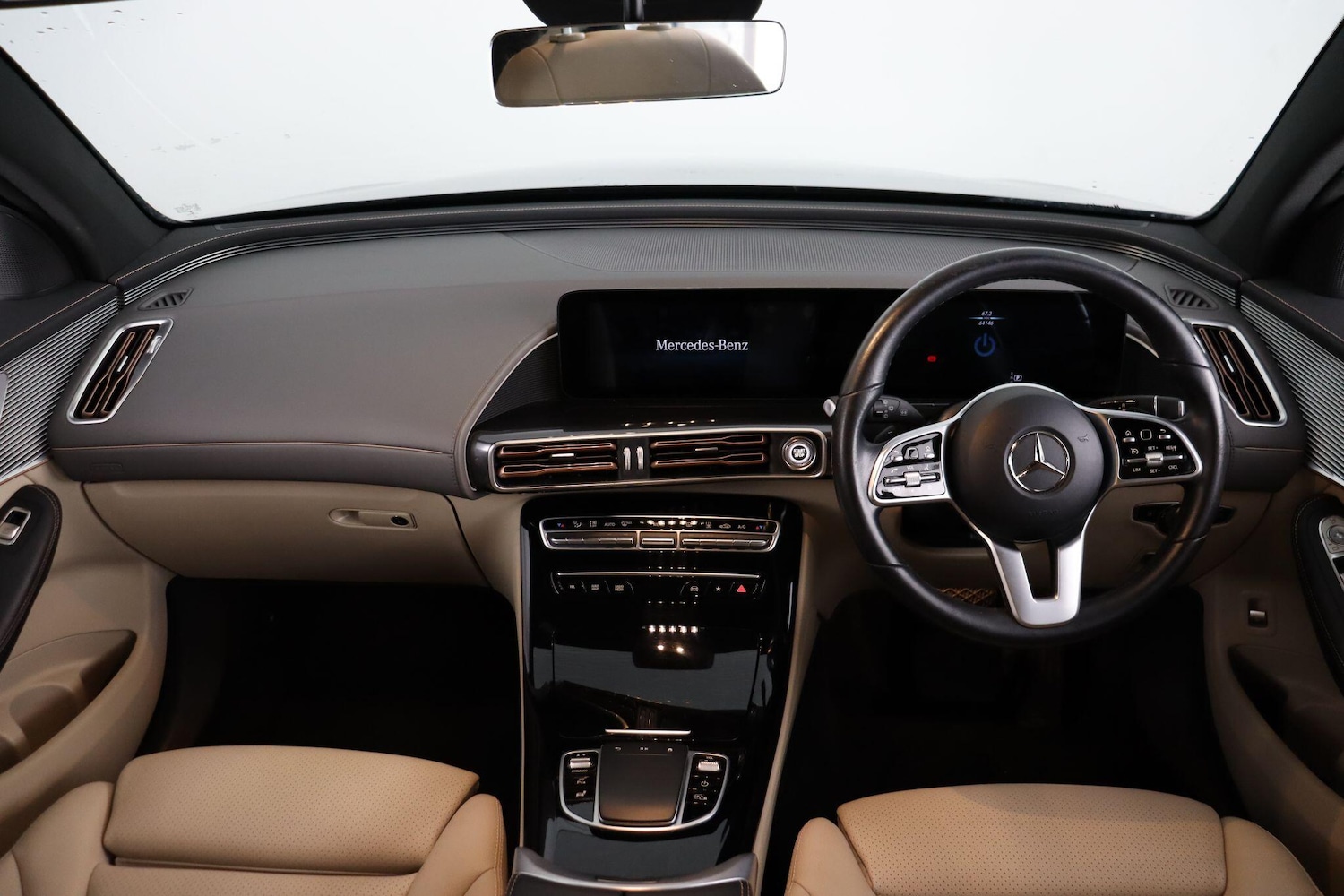 Used Mercedes-Benz EQC 2022 for sale - 76989116: Photo 10